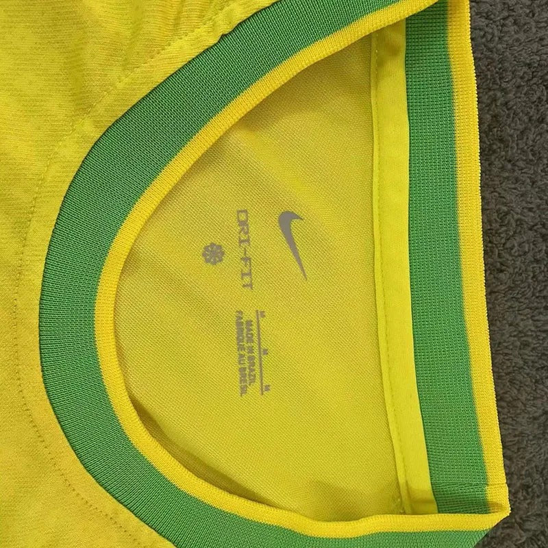 Brazil Special Edition Bird Yellow Fans 22-23