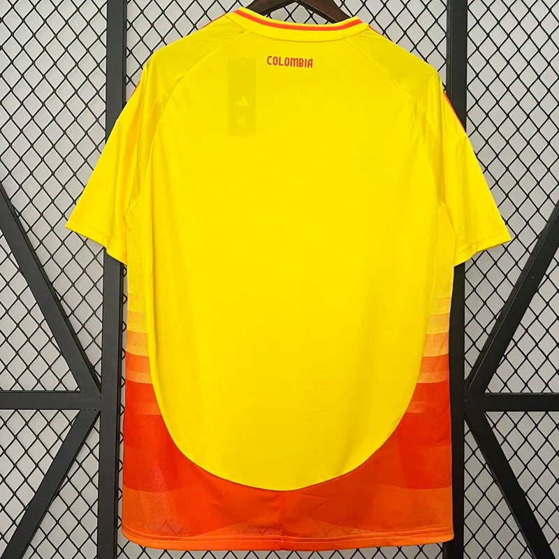 Colombia Home Fans Soccer Jersey 24 - 25