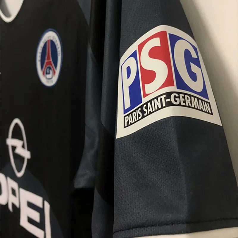 PSG Away 2001-02